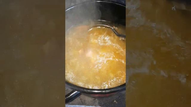 Суп из колбасы.