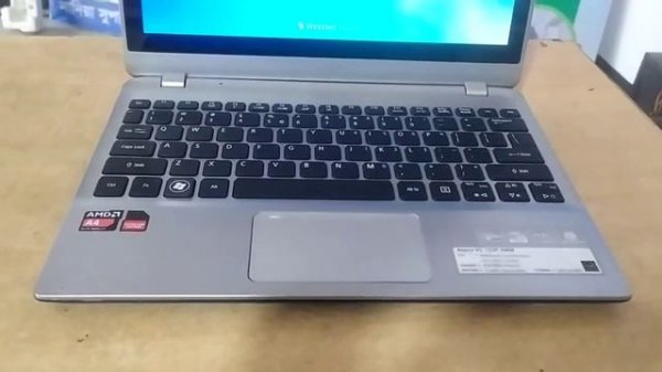 Acer Aspire V5-122P