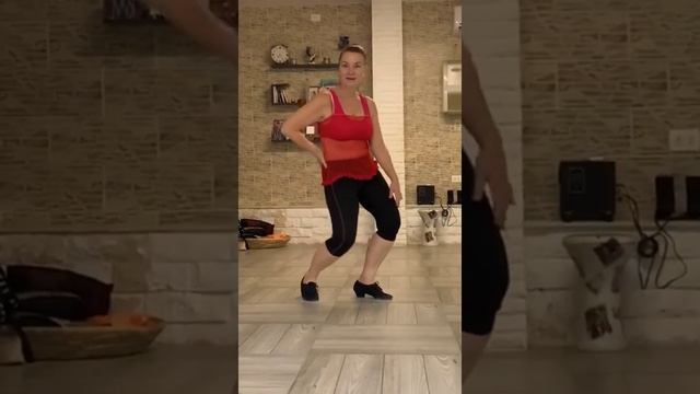 Madam Bachata -техника комбинации смотреть онлайн