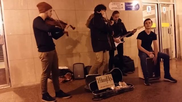 Скорпионс в метро Питера смотреть онлайн