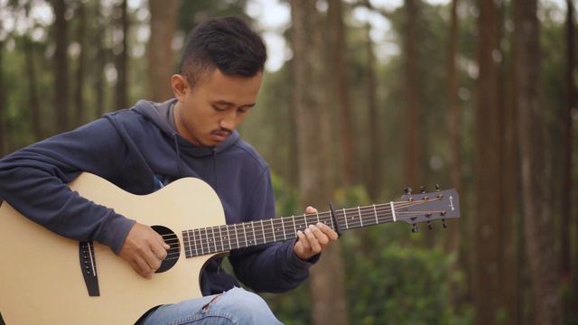 Runaway - AURORA | fingerstyle guitar🎸 смотреть онлайн