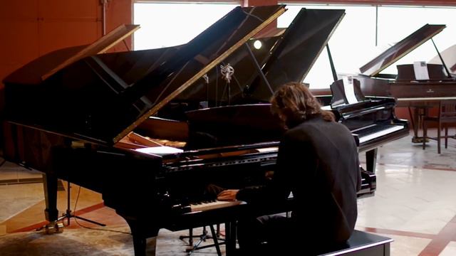 Steinway D Sound Demonstration смотреть онлайн