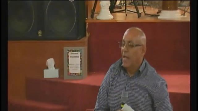 Predicando el Pastor Jose Arevalo смотреть онлайн