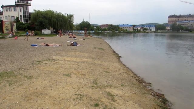 Где купаться? - озеро и Псекупс на "мебельке" смотреть онлайн