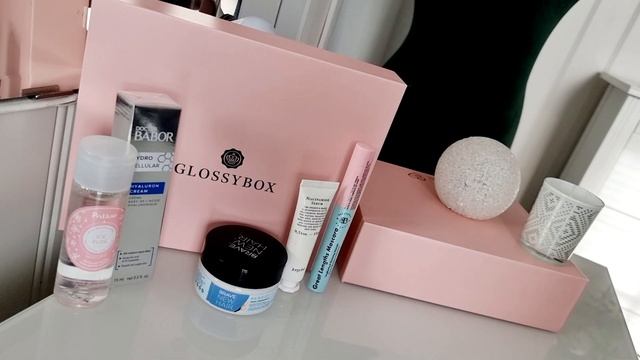 Beautybox ???Lookfantastic и Glossybox за февраль ❄️☃️? смотреть онлайн