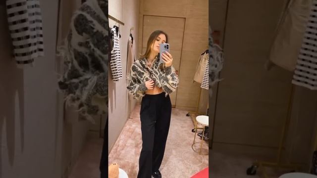 Пиши в телеграм lenmilm и заказывай люксовые изделия с быстрой доставкой #байер #люксовый_бренд смотреть онлайн