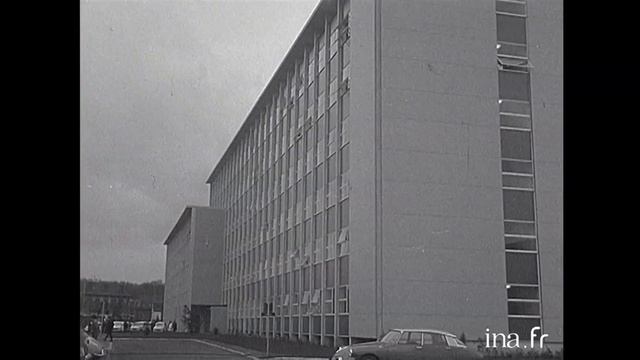 Les Actualités Françaises du 13 décembre 1961 : La terre vue du ciel | Archive INA смотреть онлайн
