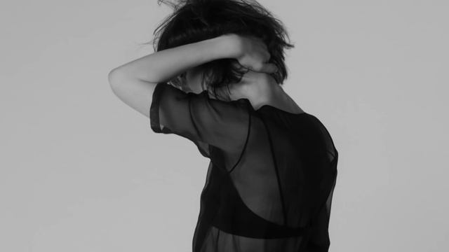 NARS The Charlotte Gainsbourg Collection смотреть онлайн