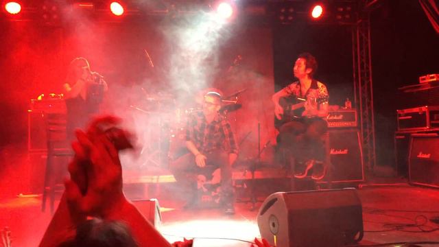 Akira Yamaoka & Mary Elizabeth McGlynn - Alex Theme (Unplugged) (Live at Moscow 2015) смотреть онлайн