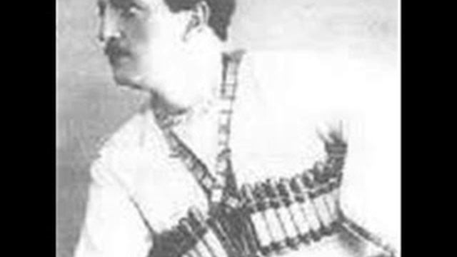 Georgian Tenor David Badridze Sings "On The Hills of Georgia" смотреть онлайн