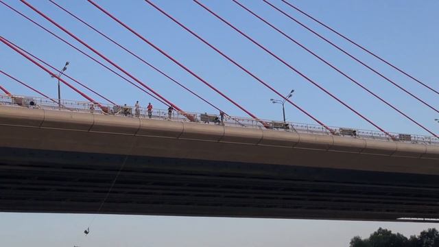 Прыжок, который лучше НЕ повторять! смотреть онлайн