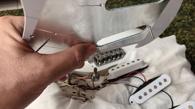 Cambiar Protector Pickguard смотреть онлайн