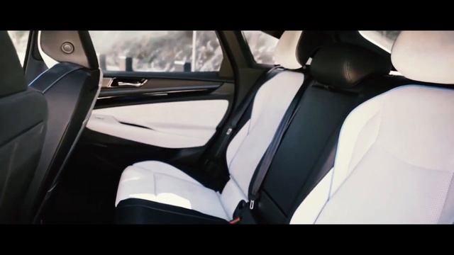2024 Volkswagen ID.7 Variant - First Look, Family electric car. смотреть онлайн