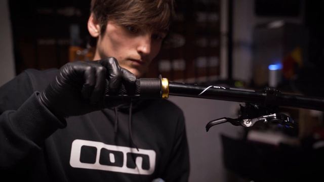 Orange Crush Dream Build MTB смотреть онлайн