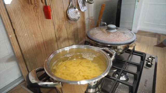 PENNE ALL’ARRABBIATA 🍝 pochi ingredienti per un successo assicurato смотреть онлайн