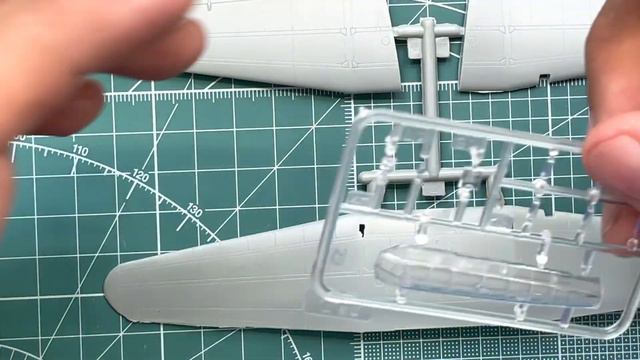Micro Ace Mitsubishi Ki-15 Kamikaze 1/72 Scale Model Aircraft смотреть онлайн