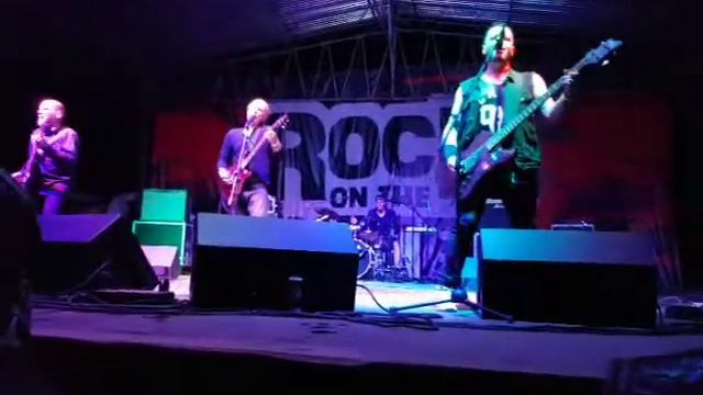 Черный Обелиск - Нервы (Rock on the Water 2018, 10.08.2018) смотреть онлайн