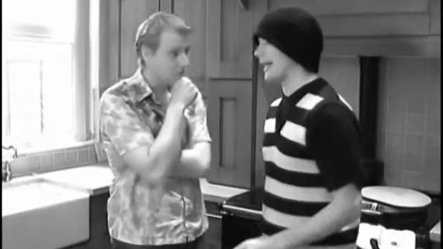 HUMAN BEINGS WOW: Burglar Sketch смотреть онлайн