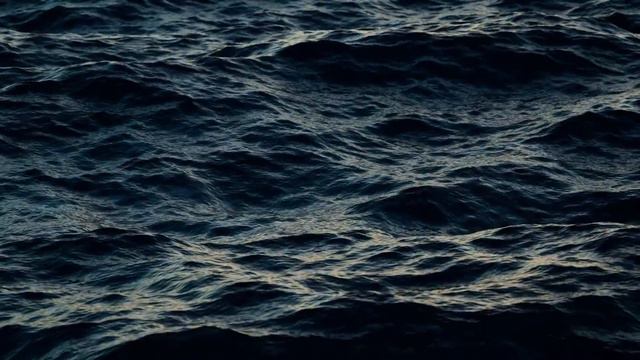 Ocean Waves Free Stock Footage - Royalty Free 4K Resolution смотреть онлайн