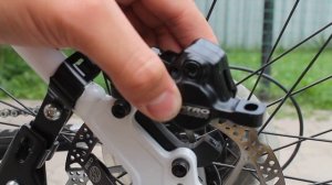 Как заменить колодки на дисковом тормозе велосипеда