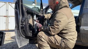 Замена стеклоподъемника на Ford Fusion