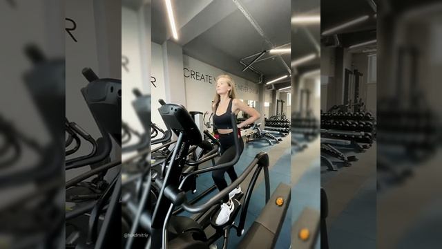 Кардио. Эллиптический тренажер. смотреть онлайн