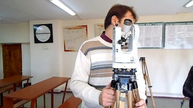 Устройство теодолита 2Т-30М (ДЭК-11, 11.10.13) смотреть онлайн