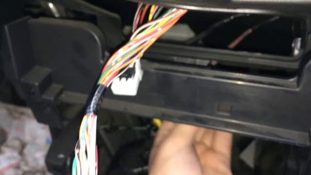 Штатный разъем для жгута проводки 8010A191