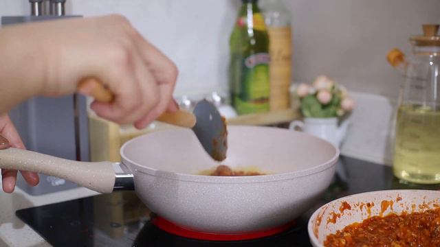 A Day In My Life | My First Birthday Away From Home | Vlog by Leni Lie смотреть онлайн