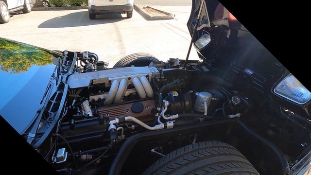 Présentation Corvette C4 1987 - Petit Budget