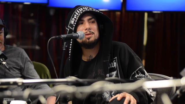 Dave Navarro Opens Up About His Drug Use and Journey to Sobriety on Opie's Radio Show смотреть онлайн