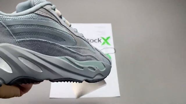 Dream-shop.ru.com видео обзор Yeezy 700 Hospital Blue смотреть онлайн