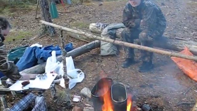 Лагерь на берегу реки Нюхча смотреть онлайн