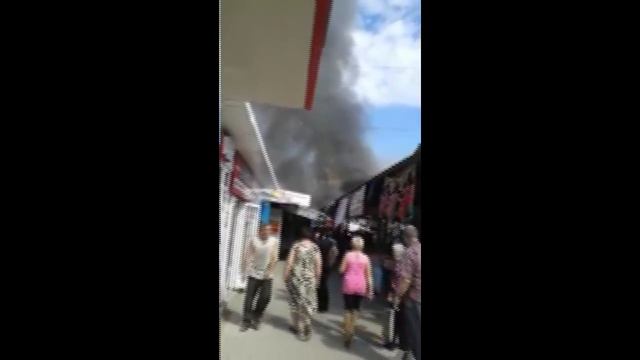 ПОЖАР.пожар на киевском рынке Мариуполь 09,09,2015 смотреть онлайн