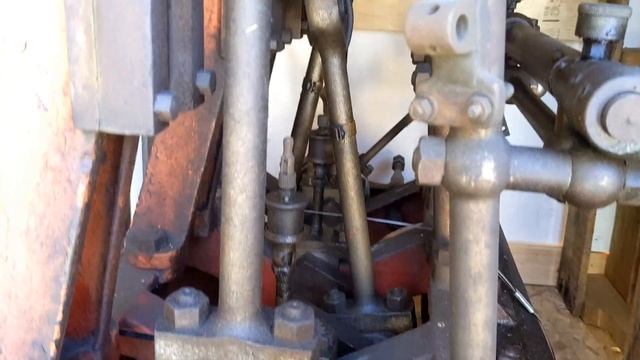 Triple Expansion Steam Engine (Sullivan) смотреть онлайн