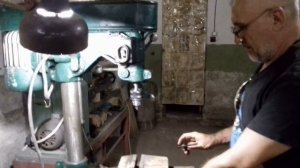 Новый патрон для сверлильного станка.