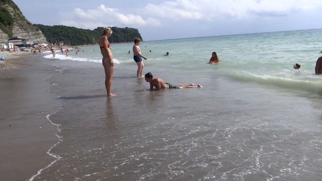Прогулка по берегу моря.Новомихайловский. смотреть онлайн