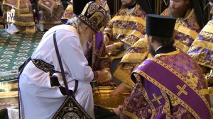 В Великий Четверг Патриарх Кирилл совершил чин умовения ног