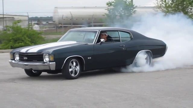 1972 Chevelle Burnout