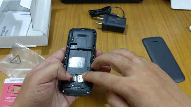 Nokia 215 4G VoLTE смотреть онлайн