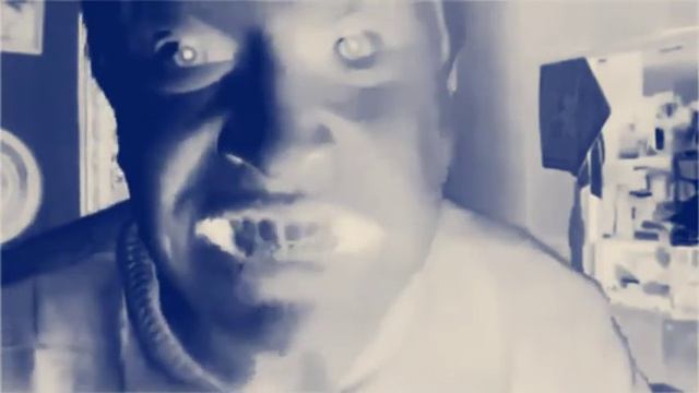 кому? яйца отпилить но это синтезатор смотреть онлайн