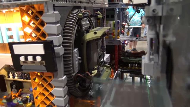 Massive LEGO Cyberpunk City Built by 80 People! New Hashima at Brickworld Chicago 2023 смотреть онлайн