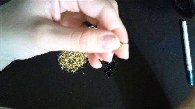 Мастер класс Брелок из бисера часть1 смотреть онлайн