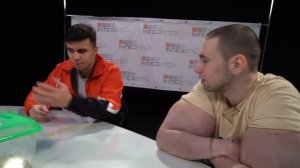 КТО ПОСЛЕДНИЙ ПОТЕРЯЕТ РЕПУТАЦИЮ ПОЛУЧИТ 10000! ИГРЫ ГАБАРА! БЛОГЕРЫ Last Youtuber To Leave Wins 10