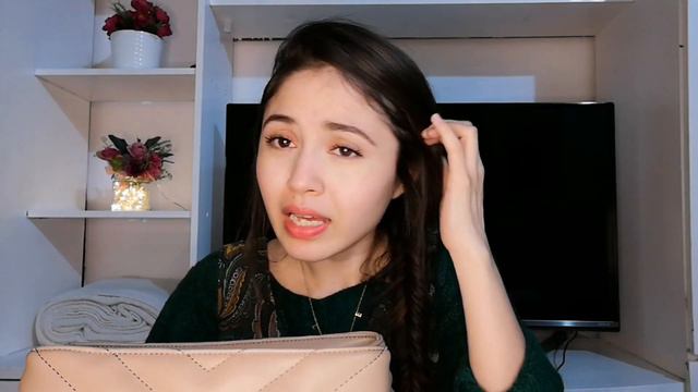 Esto llevo en mi bolso cuando voy a la IGLESIA 👜 смотреть онлайн