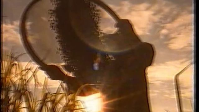 Nescafe Gold Blend ad (1991) смотреть онлайн