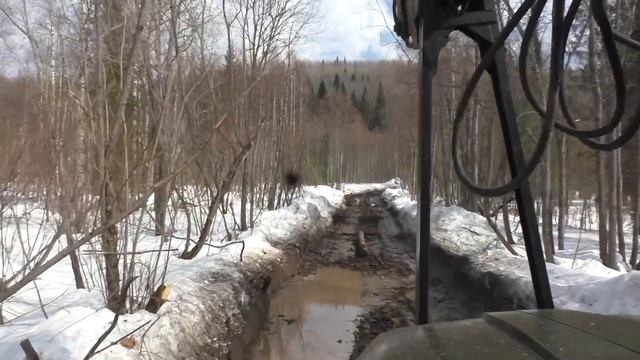 Последний день сезона Вывожу остатки леса... Урал-5557 смотреть онлайн