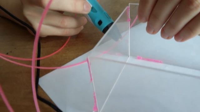 делаю шкатулку при помощи 3д ручки своими руками