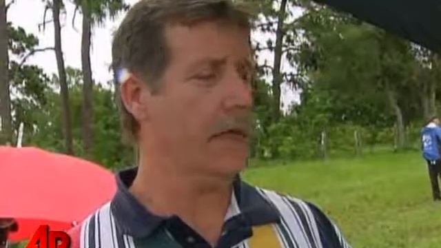 2 Fla Mom, Boyfriend Charged in Python Strangling смотреть онлайн