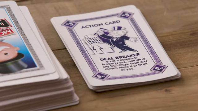 Hasbro Gaming Monopoly Deal Card Board Game смотреть онлайн